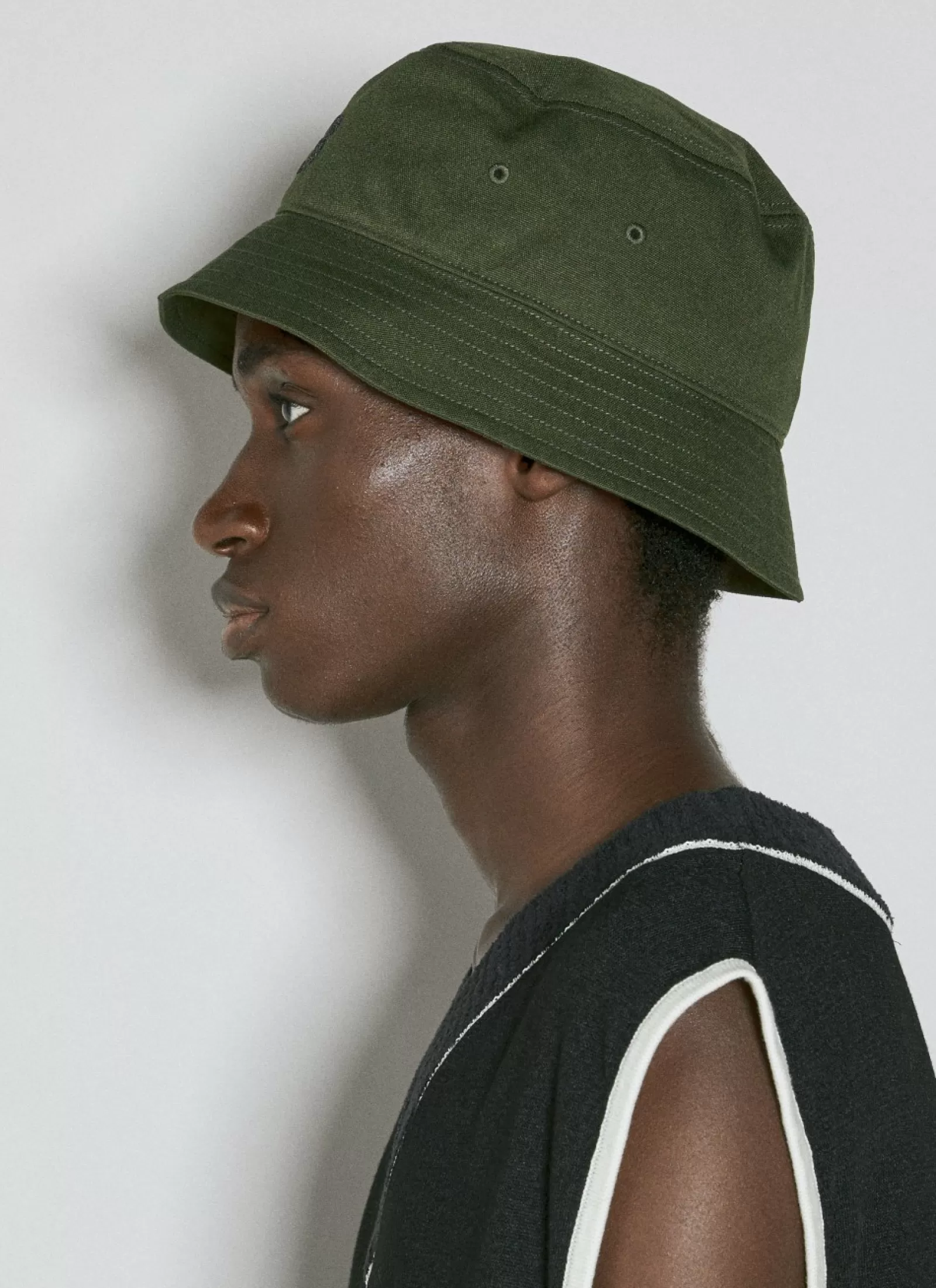 Store Y-3 Logo Embroidery Bucket Hat Green